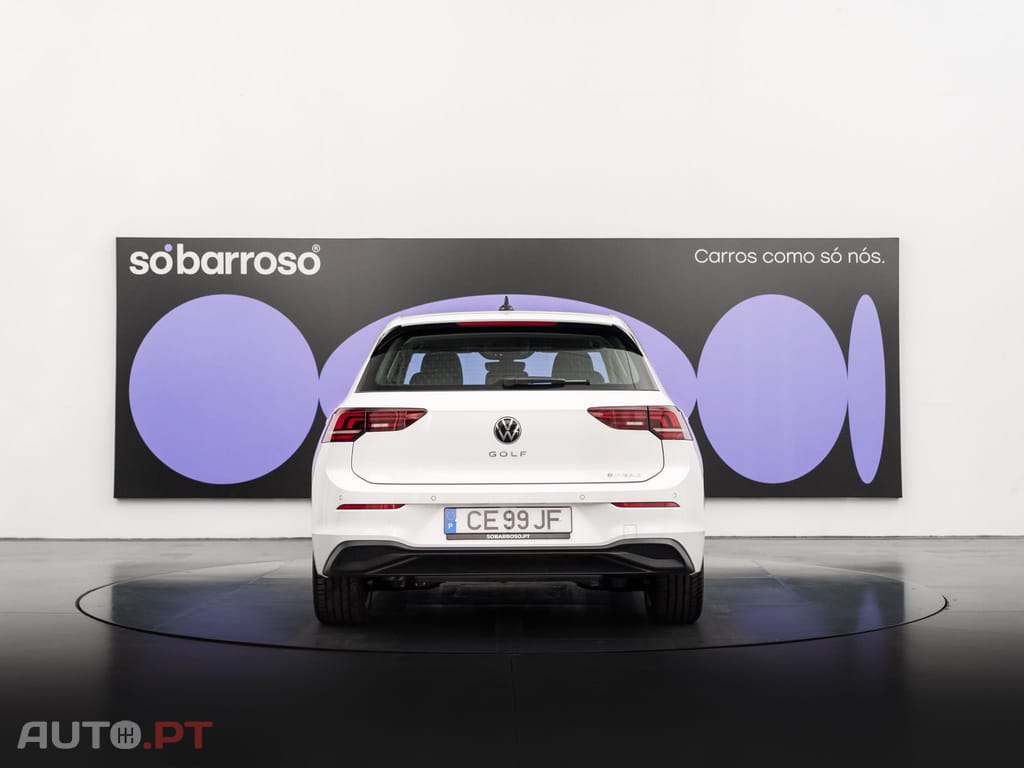 Volkswagen Golf 1.5 TSI e-Hybrid Life DSG