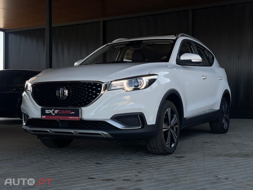 MG ZS EV Luxury