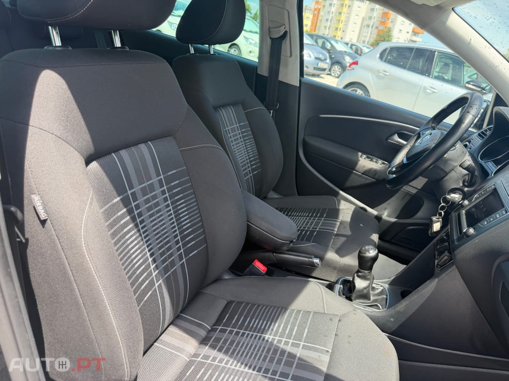 Volkswagen Polo 1.4 TDi Lounge