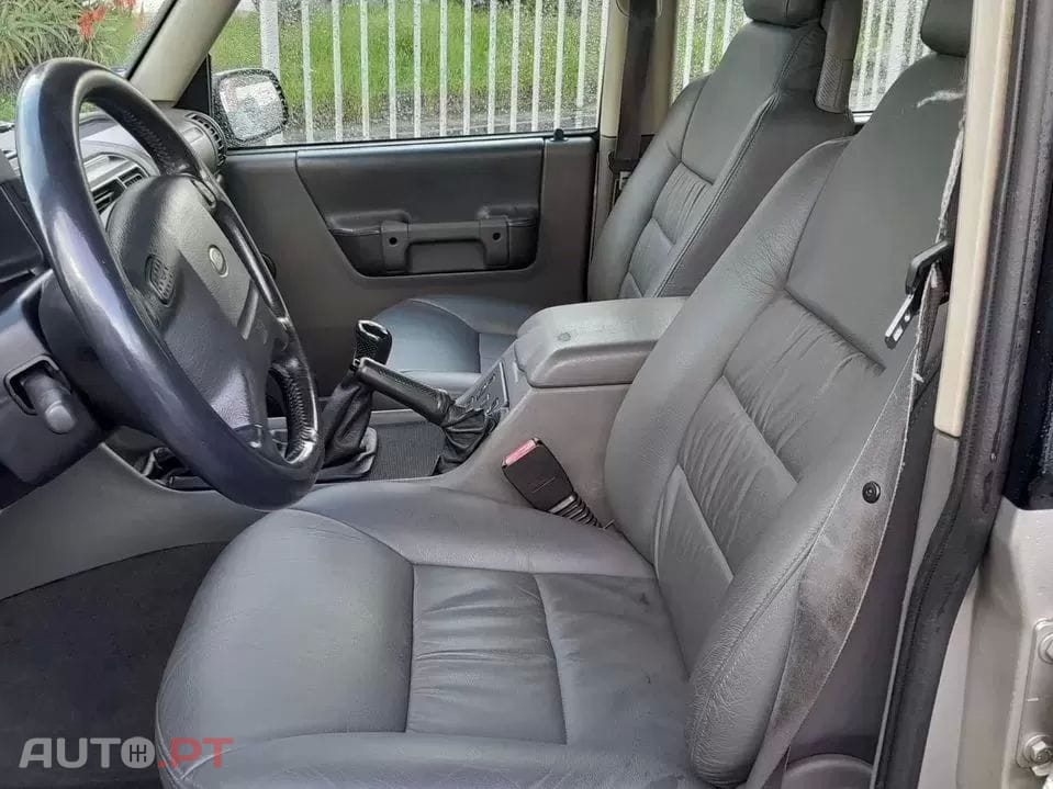Land Rover Discovery 2.5 Td5 S