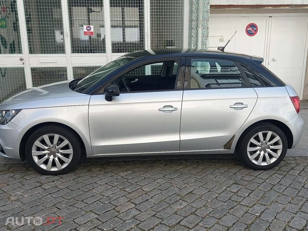 Audi A1 1.6TDI Sportback Sport Nacional