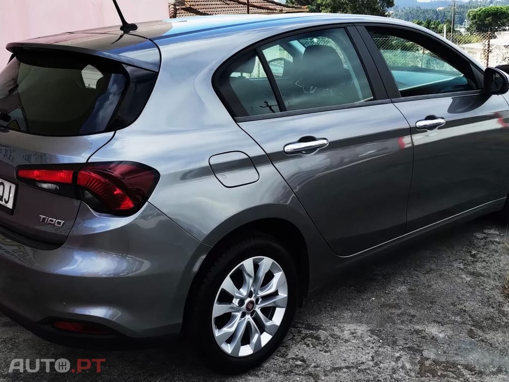 Fiat Tipo 1.3 M-Jet Lounge