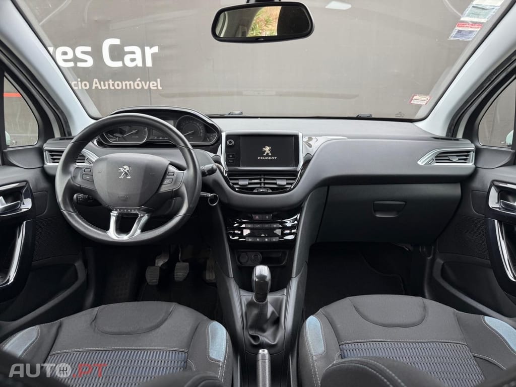 Peugeot 208 1.2 PureTech Access