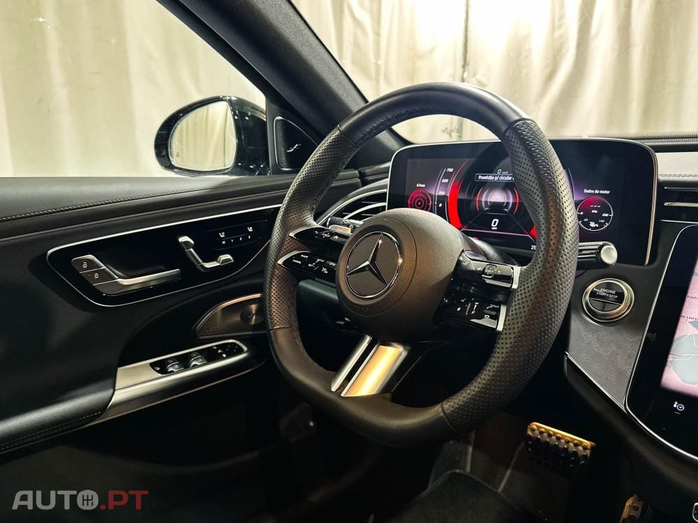 Mercedes-Benz E 300 de 4Matic 9G-TRONIC AMG Line
