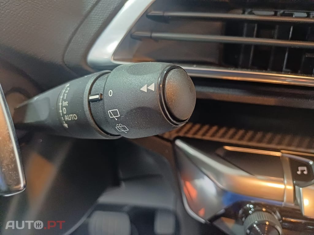 Peugeot 3008 1.2 PureTech Allure EAT8
