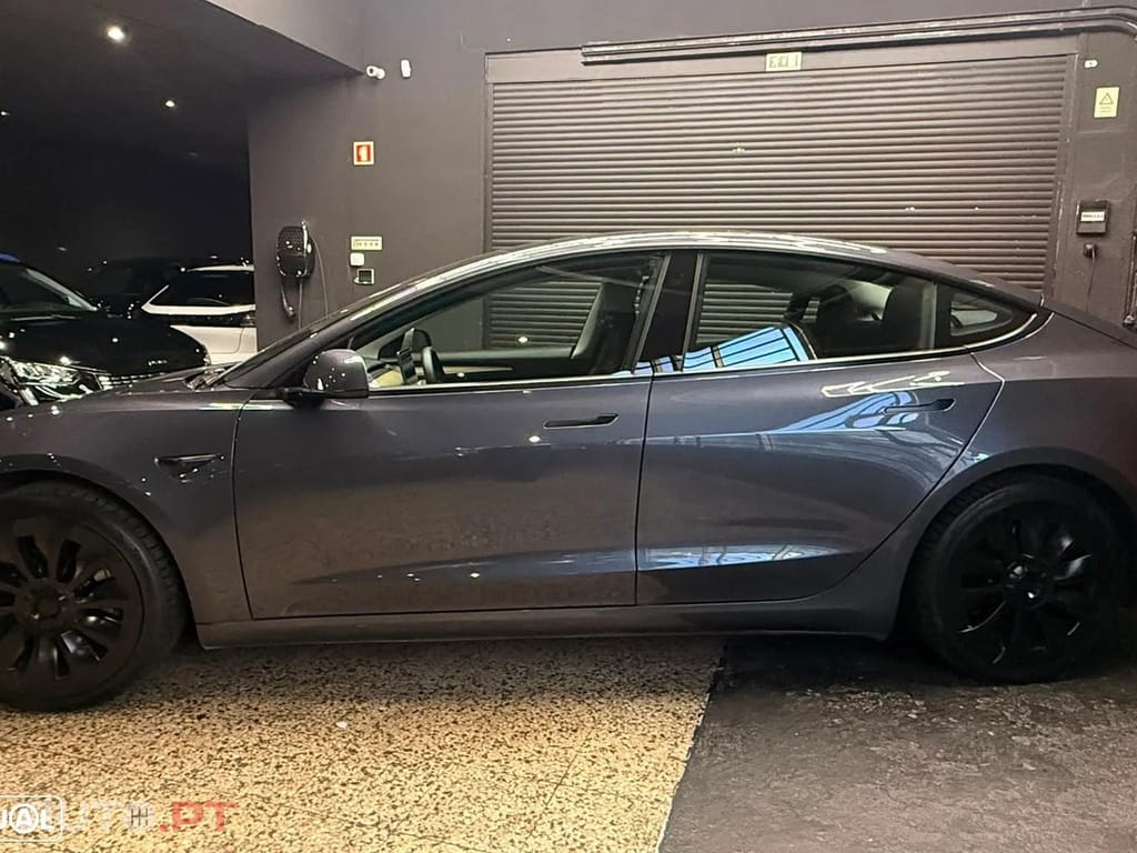 Tesla Model 3 Long Range Tração Integral