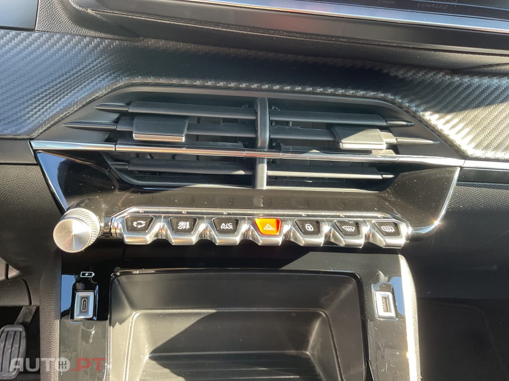 Peugeot 2008 1.5 BlueHDi Active Pack