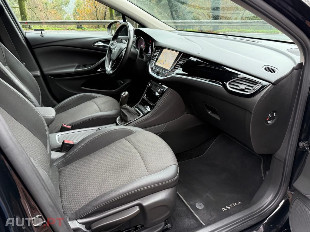 Opel Astra Sports Tourer 1.0 Innovation S/S