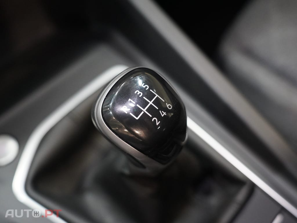 Volkswagen Golf 1.0 TSI Life