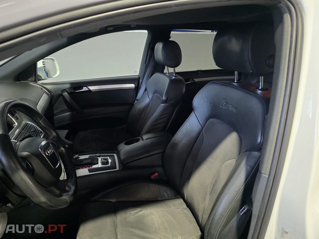 Audi Q7 3.0 V6 TDi quattro S-line Tiptronic