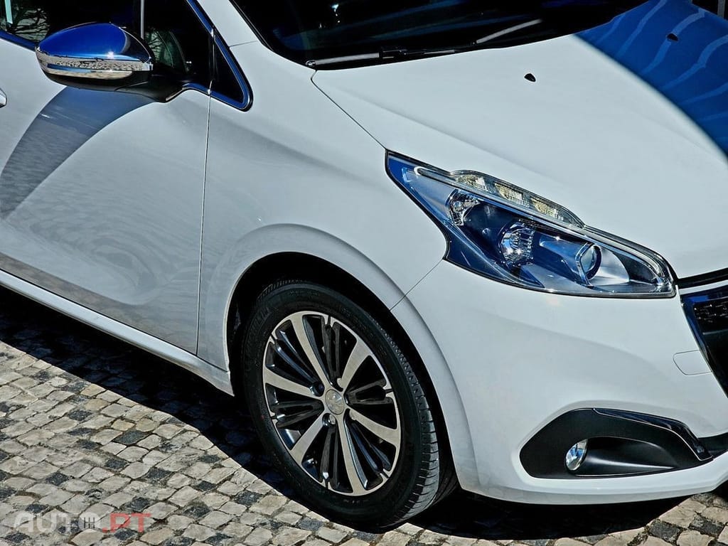 Peugeot 208 1.2 PureTech Allure
