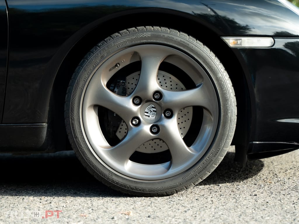 Porsche 996 Carrera