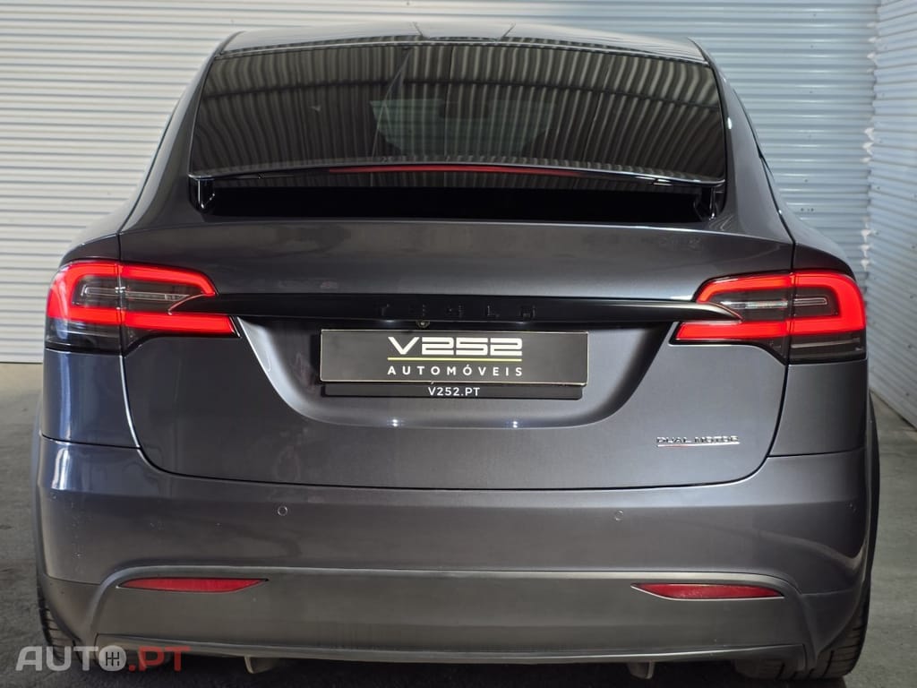 Tesla Model X Performance Ludicrous