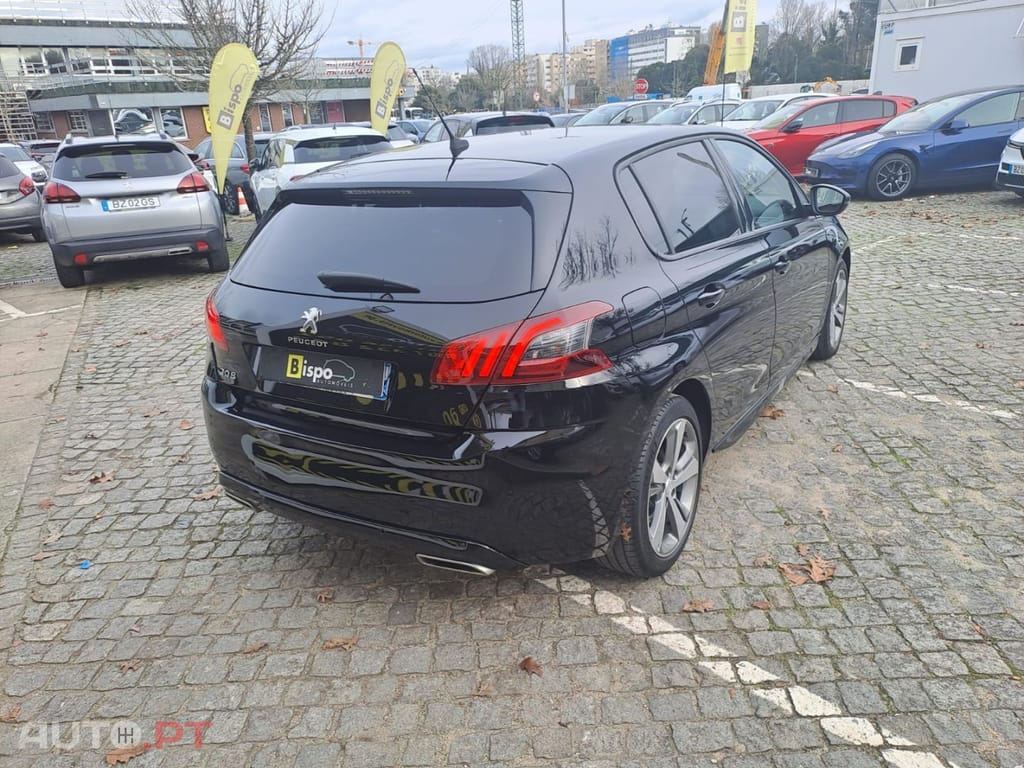 Peugeot 308 1.2 PureTech Allure J17