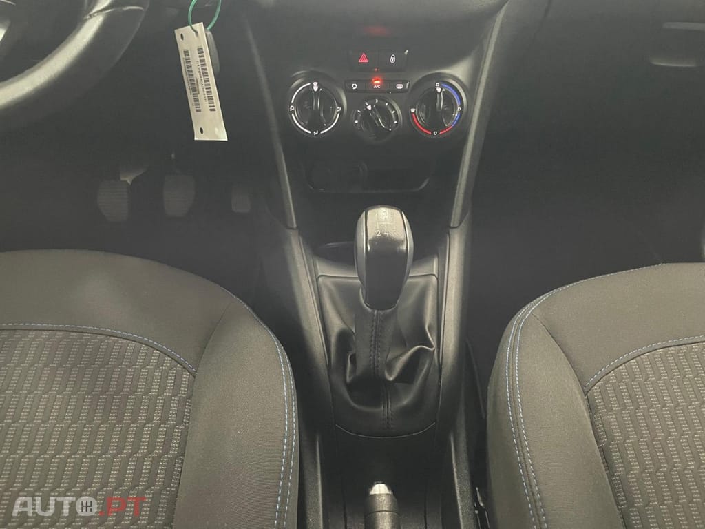 Peugeot 208 1.2 PureTech Signature