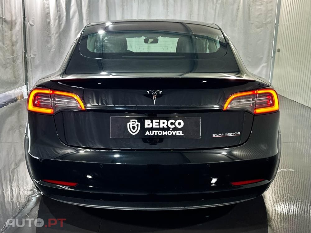 Tesla Model 3 Performance Dual Motor AWD