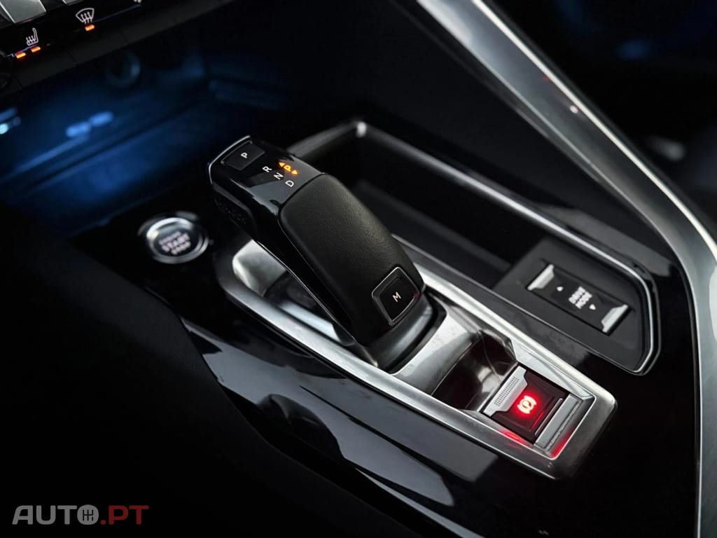 Peugeot 5008 1.5 BlueHDi GT LINE (EAT8)