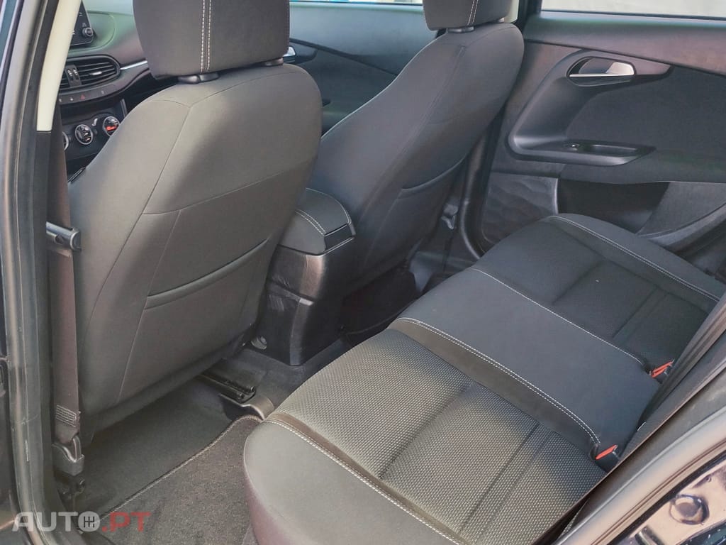 Fiat Tipo 1.3 M-Jet Lounge