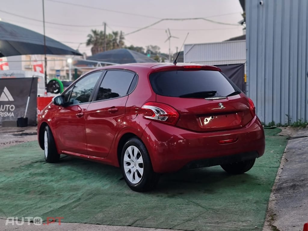 Peugeot 208 PureTech 68 Like