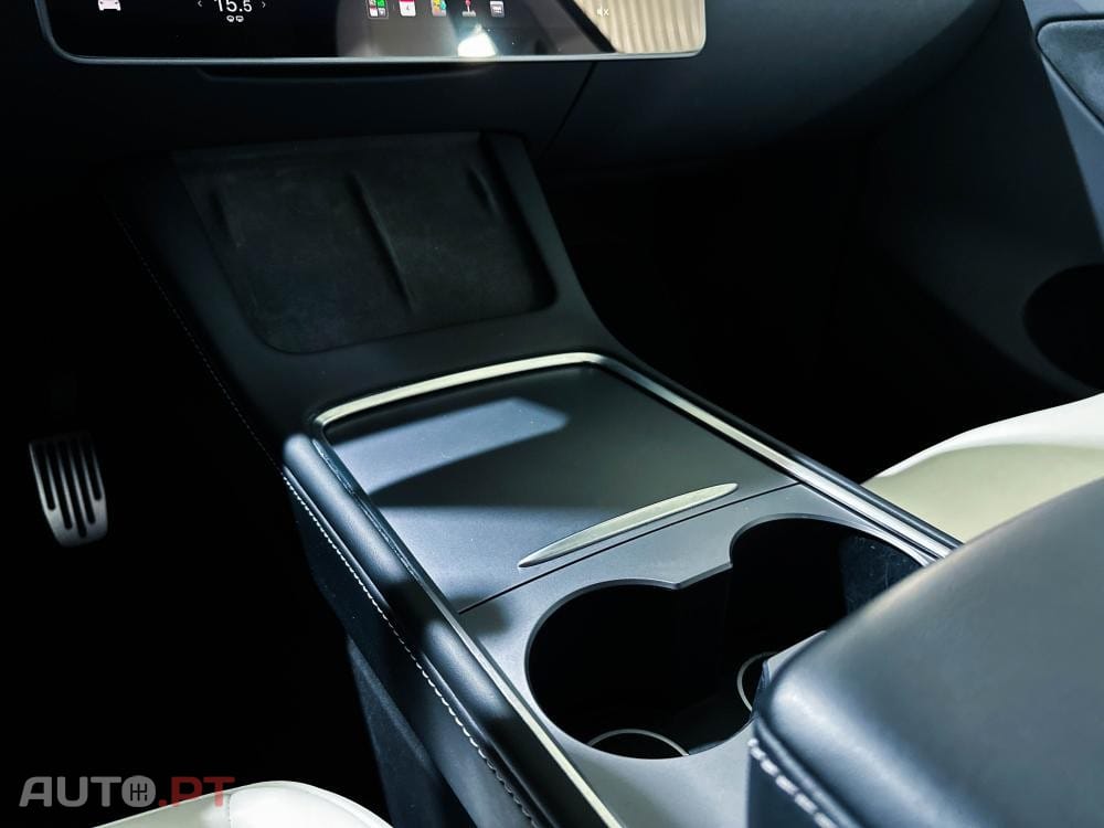 Tesla Model Y Standard