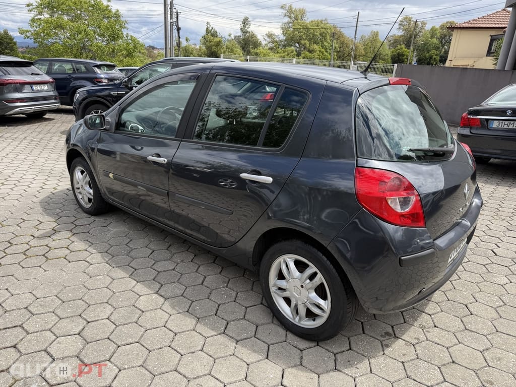 Renault Clio 1.2 16V Confort Dynamique