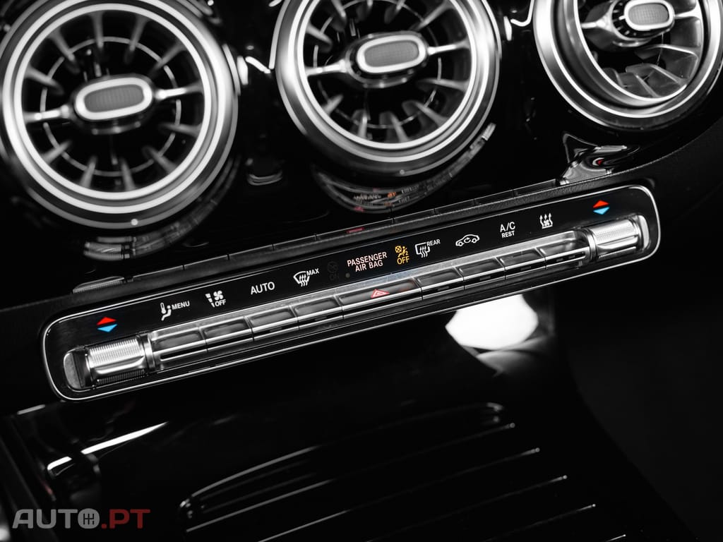 Mercedes-Benz CLA 250 e Shooting Brake AMG Line