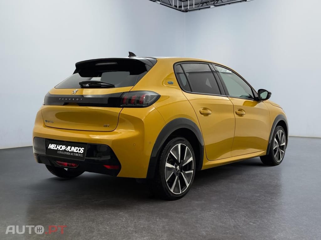 Peugeot E-208 50 kWh GT Pack