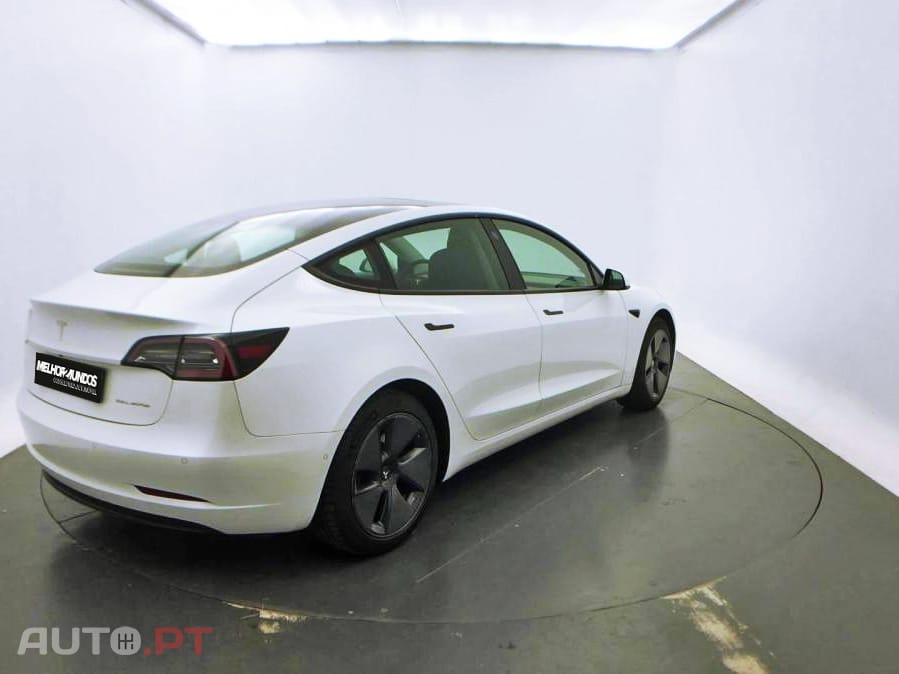 Tesla Model 3 Long Range AWD Dual Motor