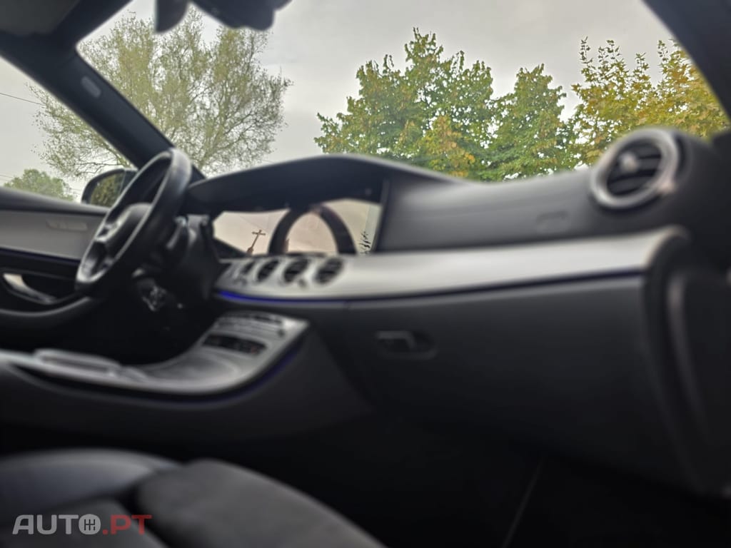 Mercedes-Benz E 300 de AMG Line