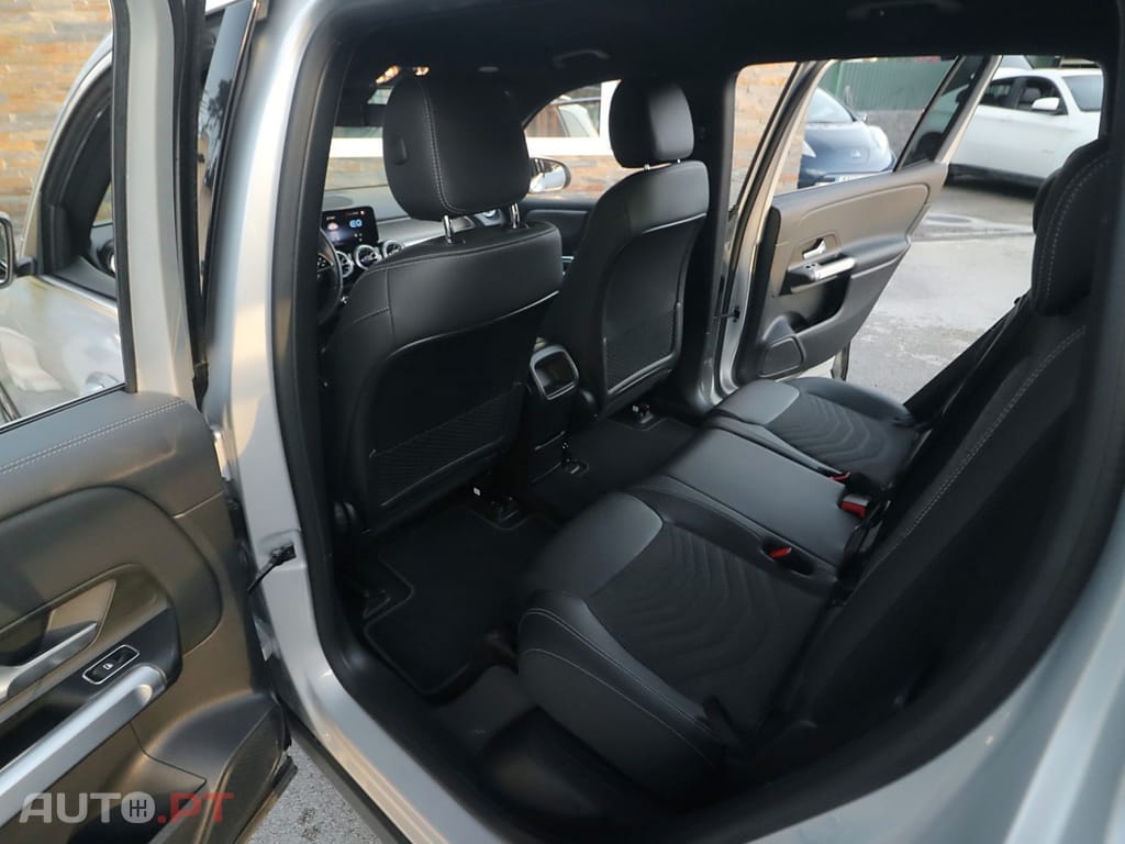 Mercedes-Benz EQB 250 EDITION