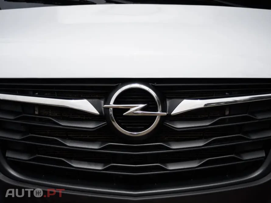 Opel Movano L3H2 DPF 2WD VA Auto