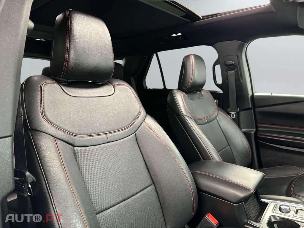 Ford Explorer ST-Line Hybrid 4x4 