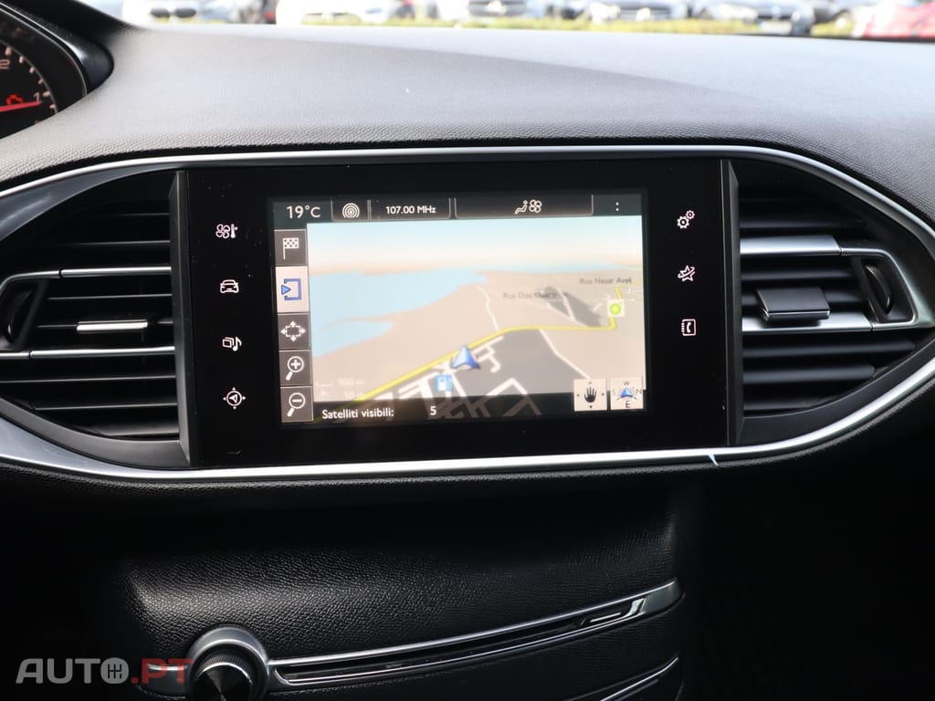 Peugeot 308 SW 1.6 BlueHDi Allure J18 EAT6