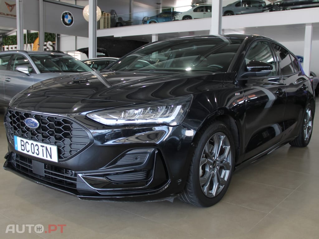 Ford Focus 1.0 EcoBoost MHEV ST-Line