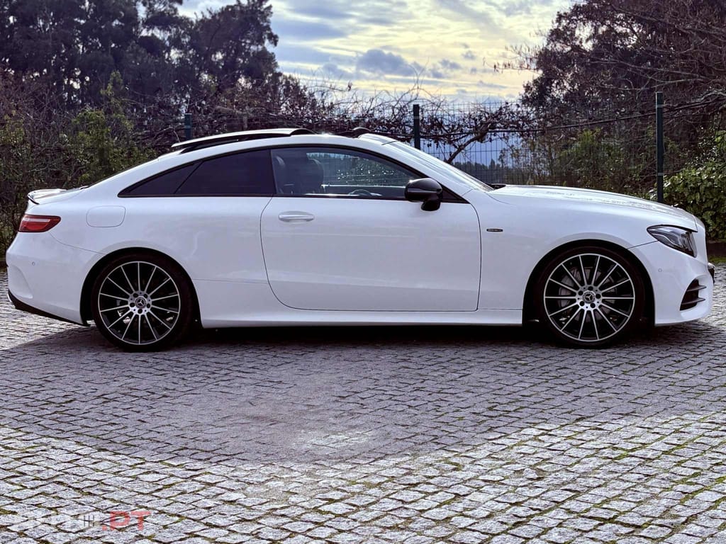 Mercedes-Benz E 220 d AMG Line