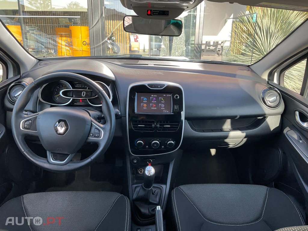 Renault Clio Sport Tourer 0.9 TCE Limited