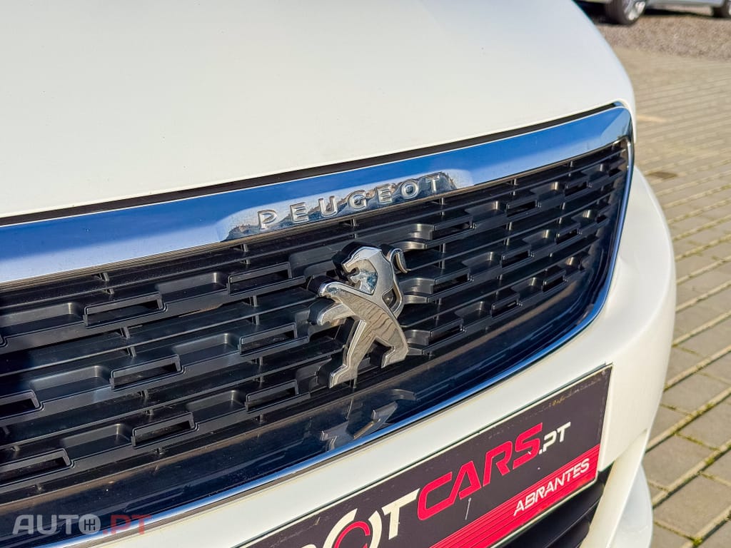 Peugeot 308 1.5 BlueHDi Business Line