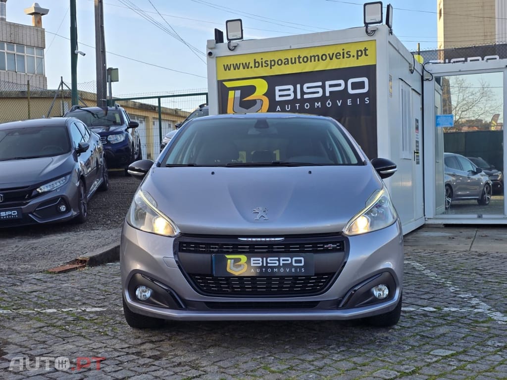 Peugeot 208 PureTech 130 EAT8 GT
