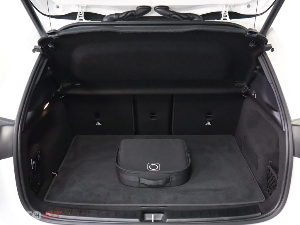 Mercedes-Benz EQA 250+ Progressive
