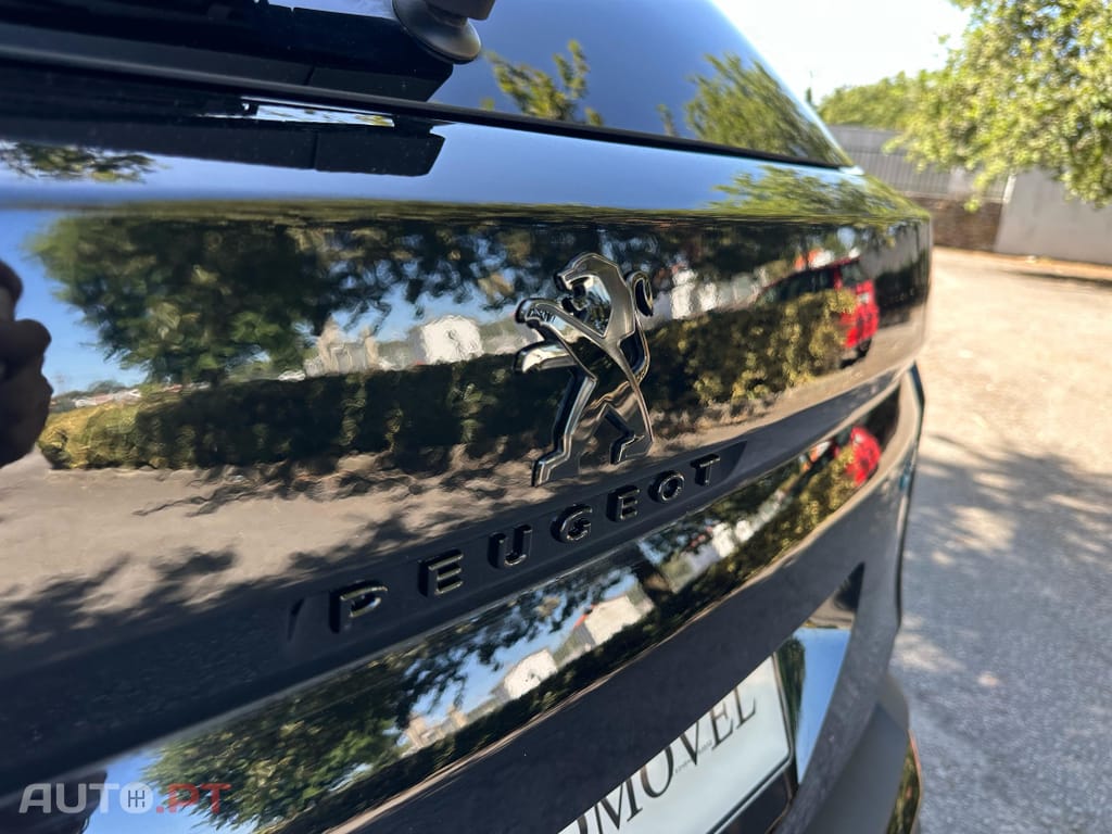 Peugeot 3008 1.6 Hybrid4 GT Pack e-EAT8
