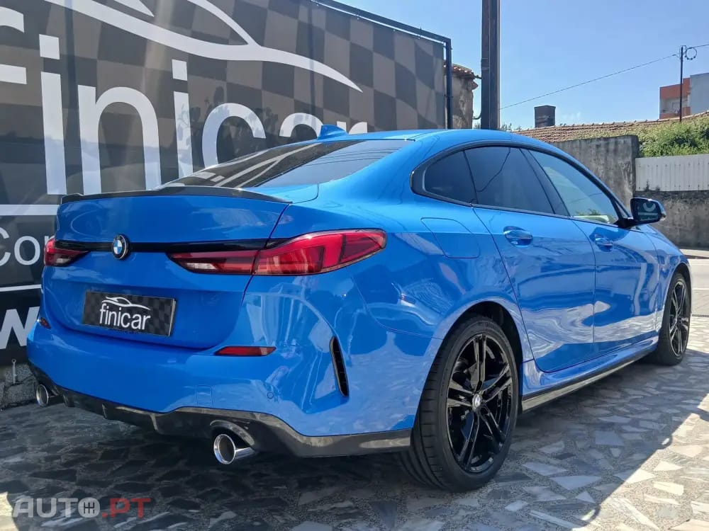 BMW 216 d Pack Desportivo M