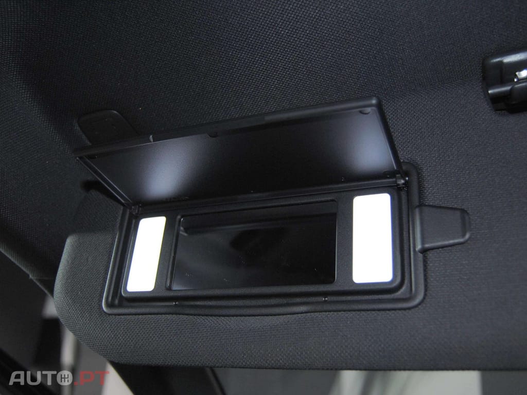 DS DS7 E-Tense Performance Line EAT8