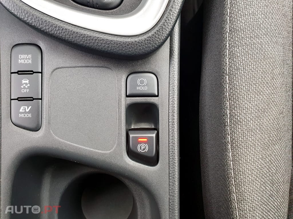 Toyota Yaris Cross 1.5 VVT-i Hybrid Dynamic Force Comfort Plus