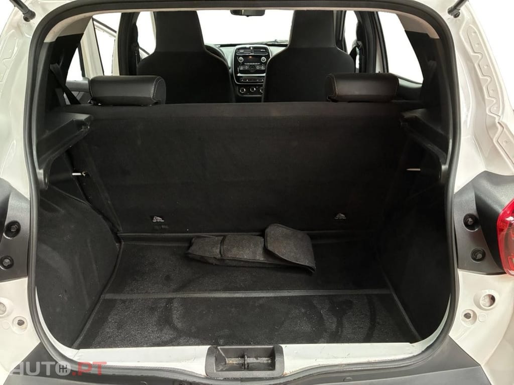 Dacia Spring ESSENTIAL