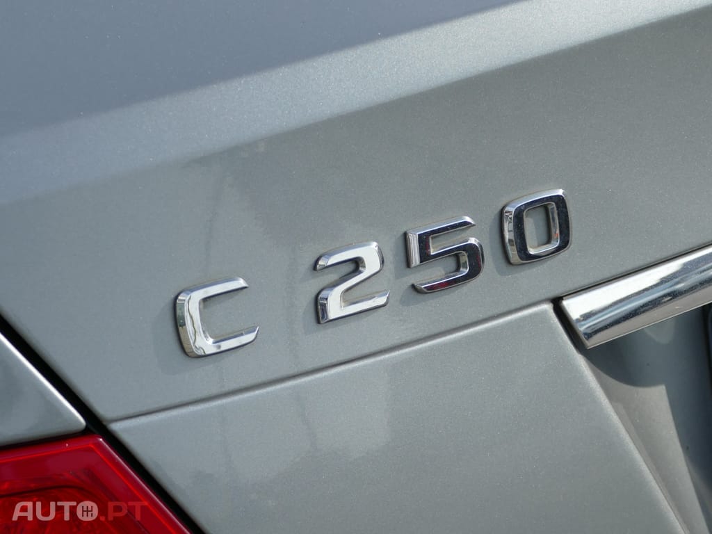 Mercedes-Benz C 250 CDi Avantgarde BlueEfficiency
