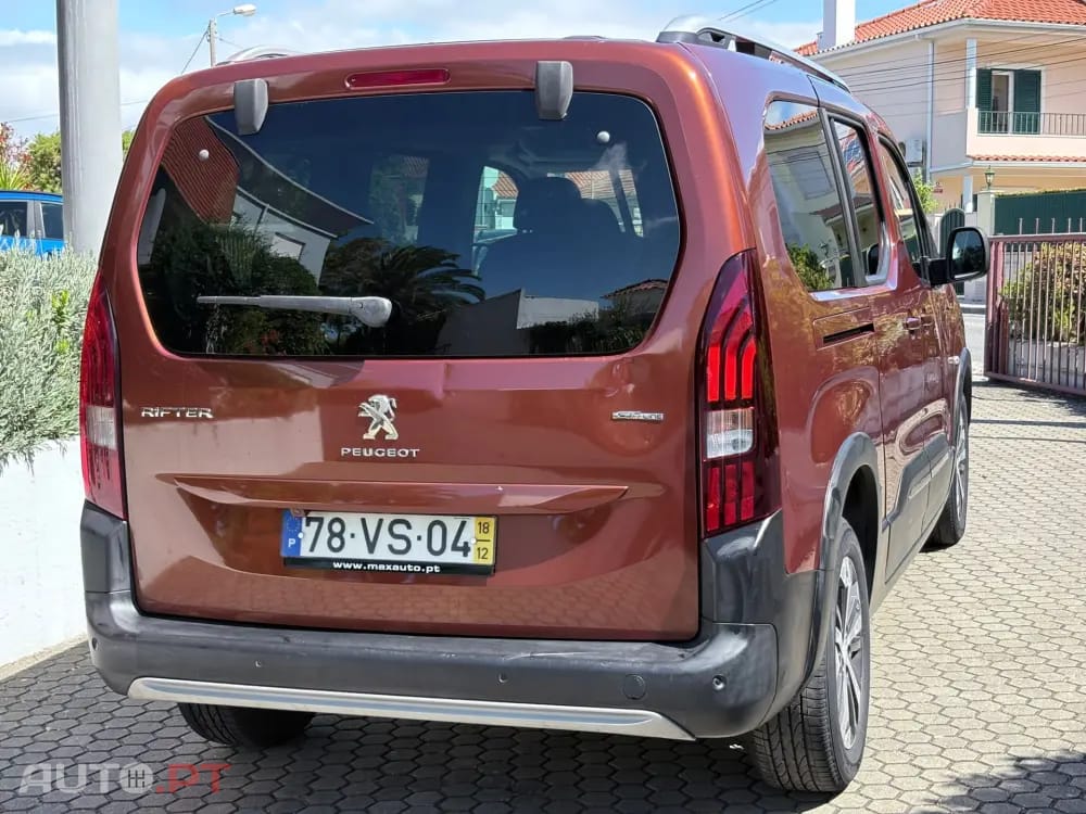 Peugeot Rifter 1.5 BlueHDi Long GT Line EAT8