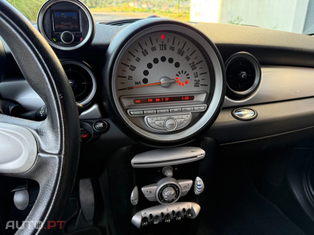 MINI Cooper One