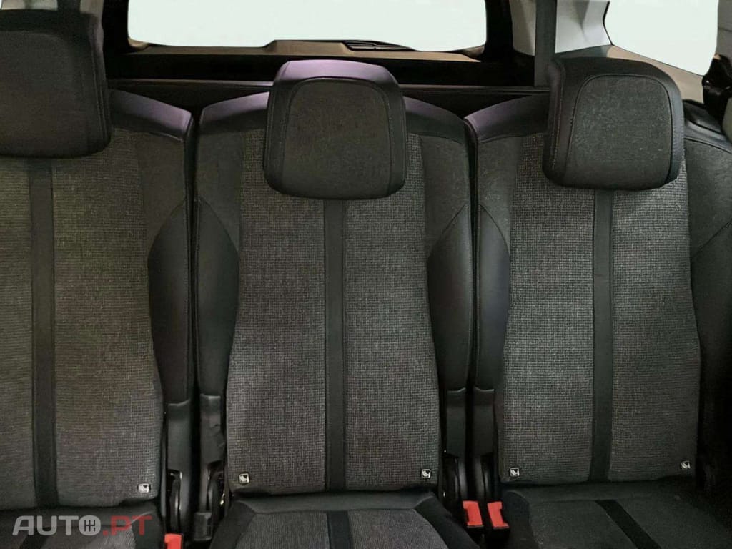 Peugeot 5008 1.5 BlueHDi Allure EAT8