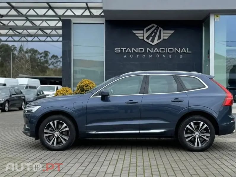 Volvo XC60 2.0 T6 PHEV Core AWD