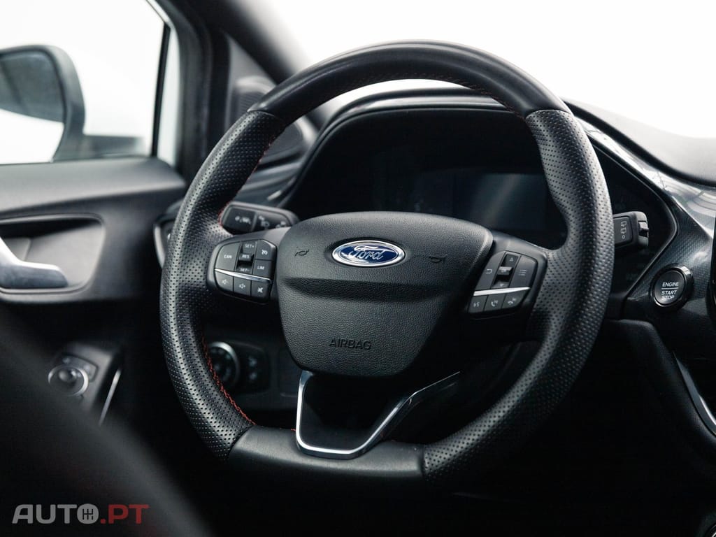 Ford Puma 1.0 EcoBoost MHEV ST-Line